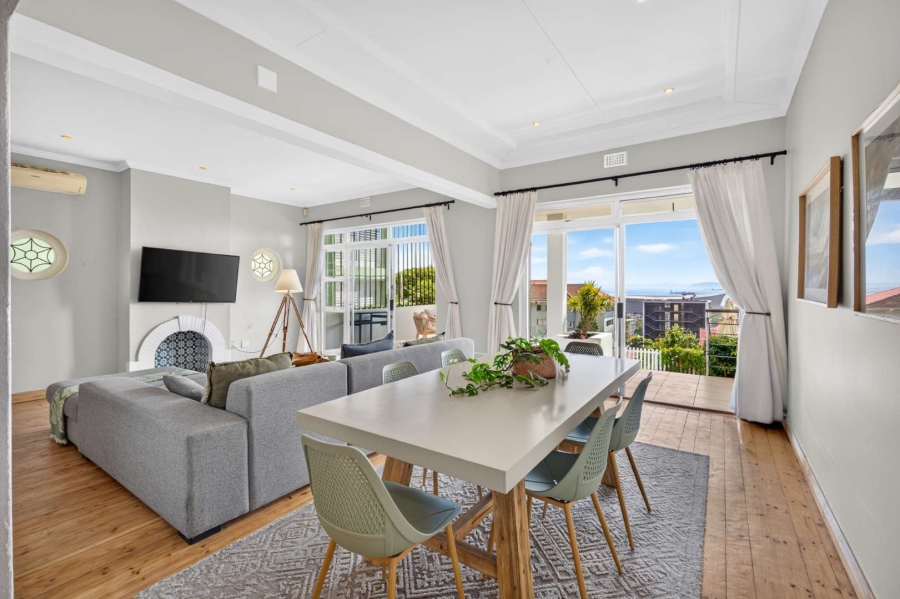2 Bedroom Property for Sale in Green Point Western Cape